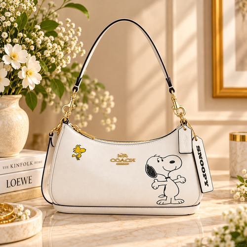 COACH CBJ76 Teri Shoulder Bag Refined Pebble Leather Snoopy